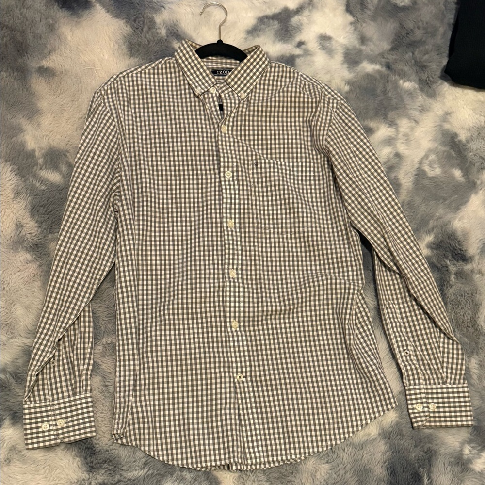 Men’s Small IZOD Button-up